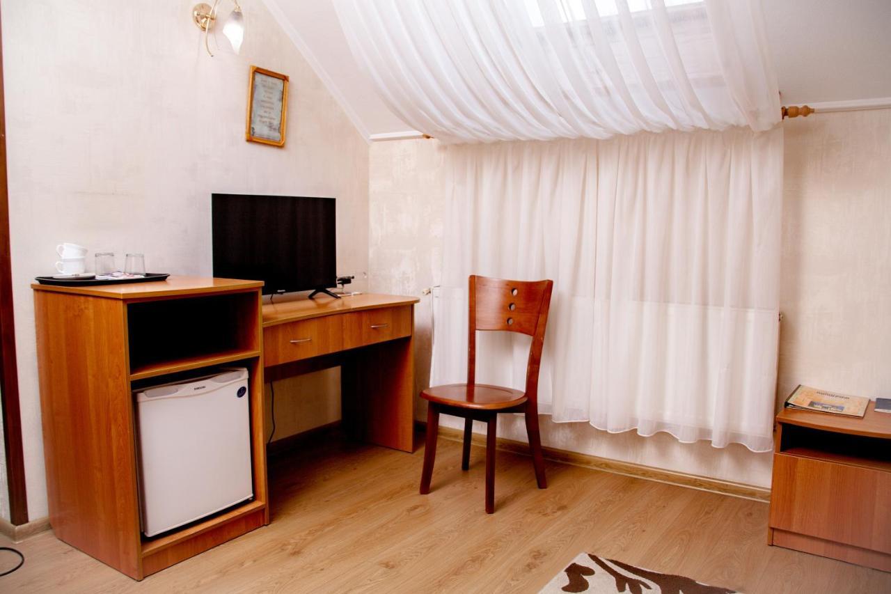Hotel Piligrim 3 Mikolajiv Kültér fotó