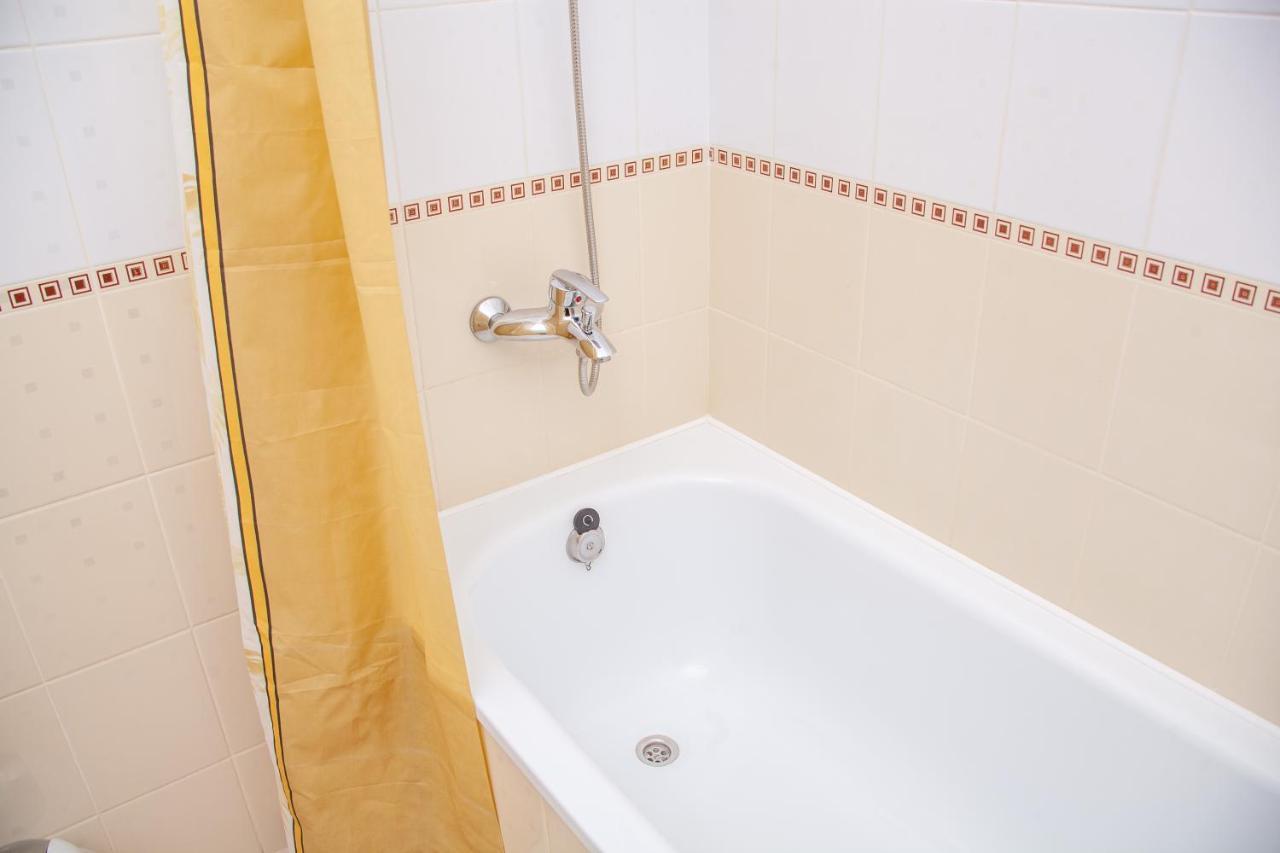 Hotel Piligrim 3 Mikolajiv Kültér fotó