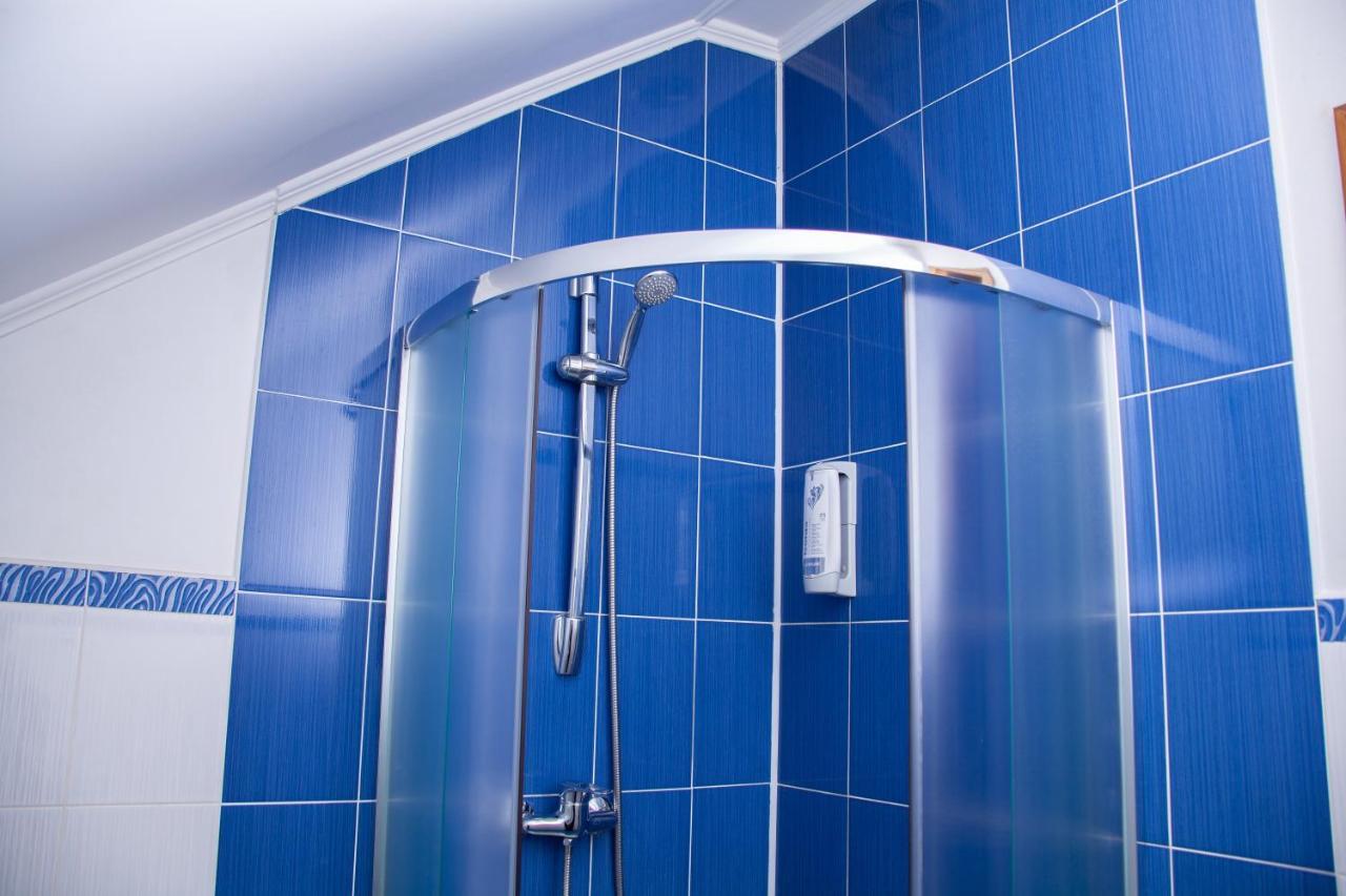Hotel Piligrim 3 Mikolajiv Kültér fotó
