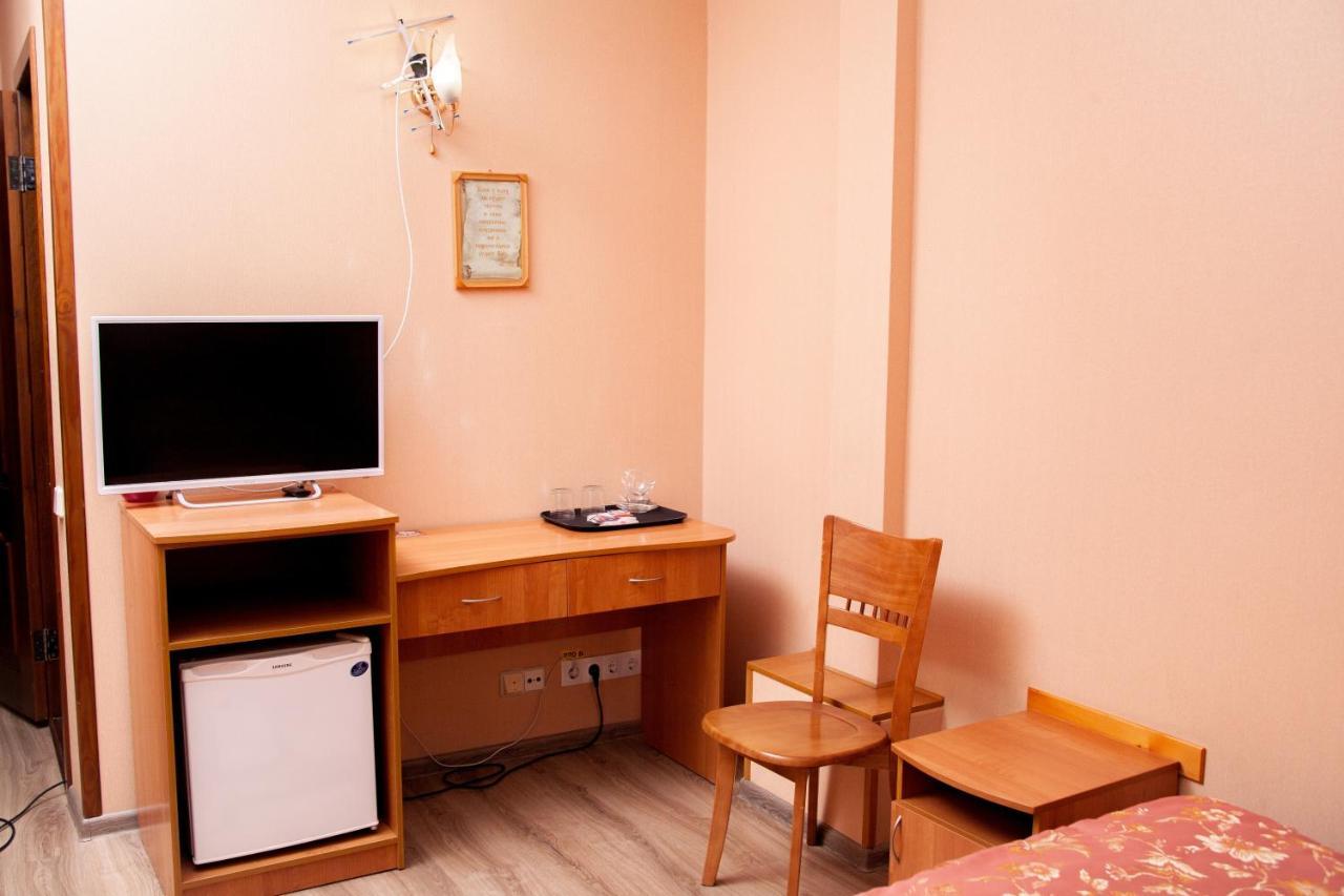 Hotel Piligrim 3 Mikolajiv Kültér fotó