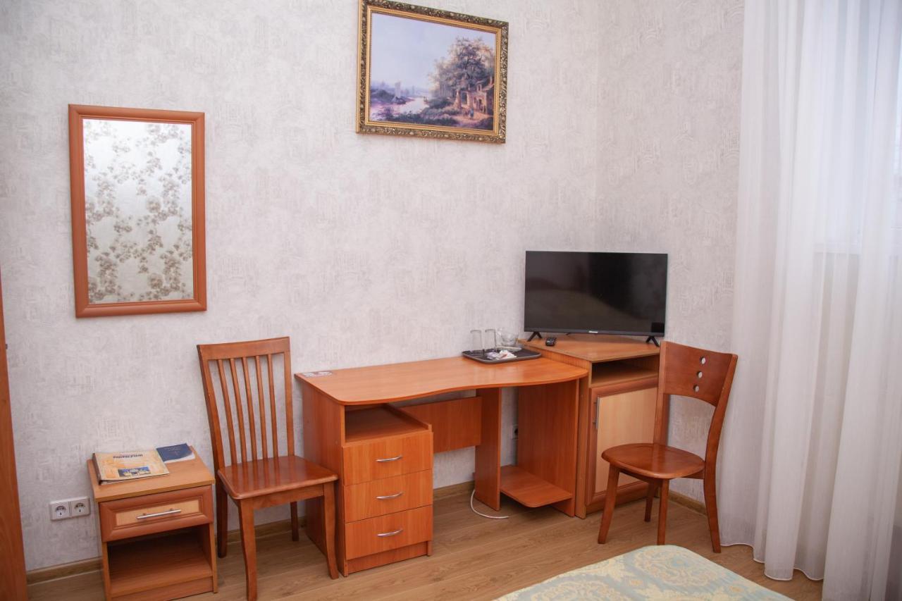 Hotel Piligrim 3 Mikolajiv Kültér fotó