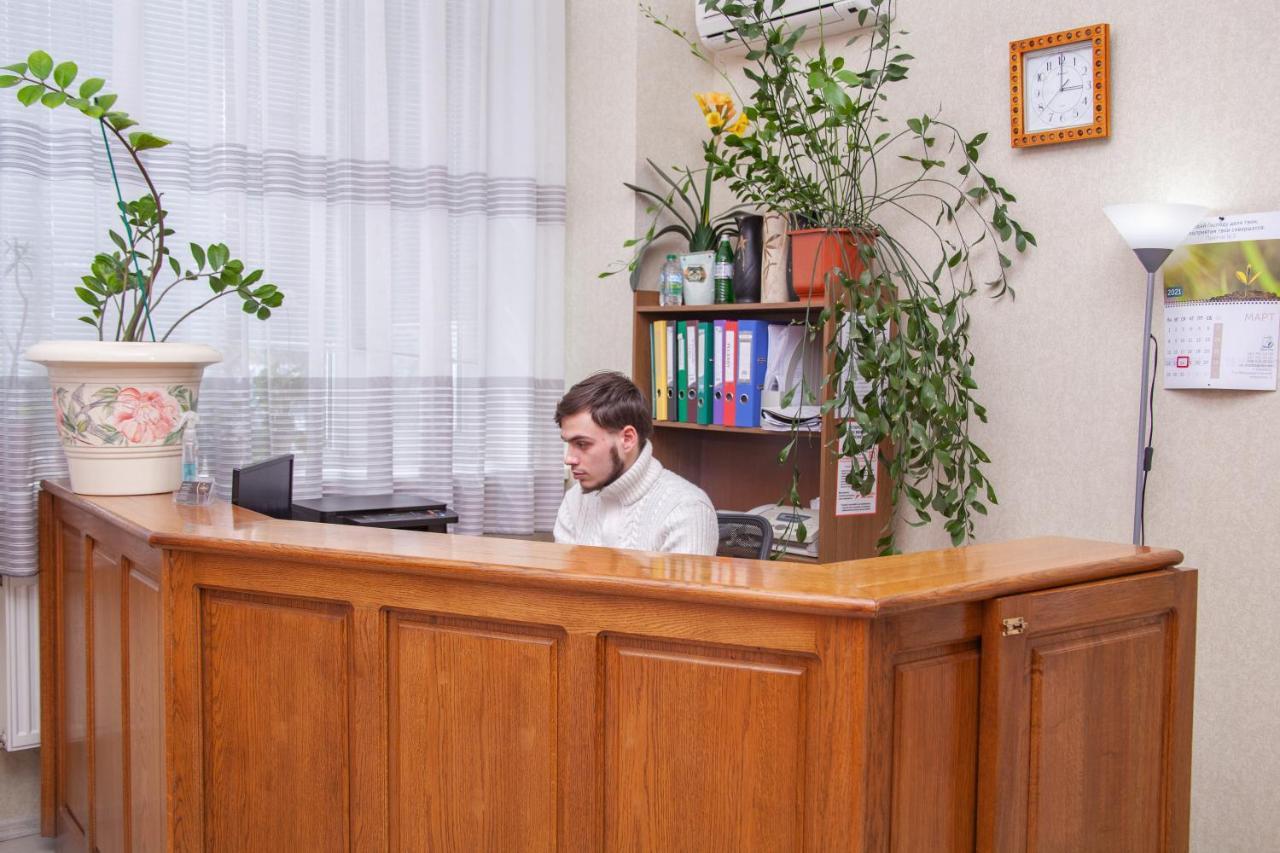 Hotel Piligrim 3 Mikolajiv Kültér fotó