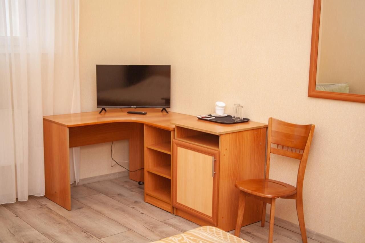 Hotel Piligrim 3 Mikolajiv Kültér fotó