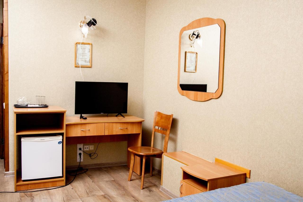 Hotel Piligrim 3 Mikolajiv Kültér fotó